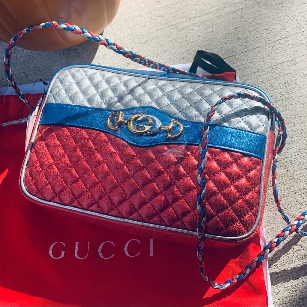 ⛔️SOLD⛔️Authentic GUCCI METALLIC QUILTED LEATHER - Picture 4 of 16